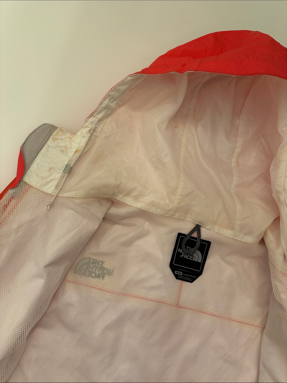 The North Face Women’s Coral Hooded Rain Jacket with White Accents - Picture 8 of 8